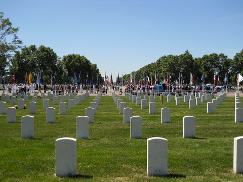 Grave markers and flags